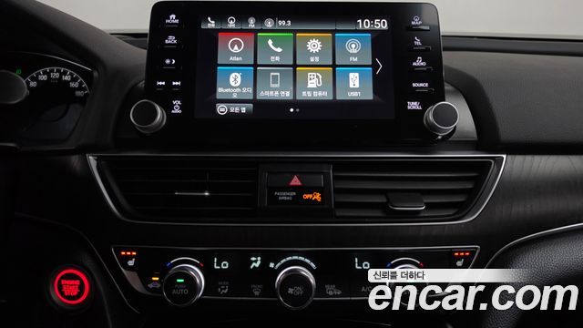 Honda Accord (X) 2.0 Turbo Sport 2018 — фото 13