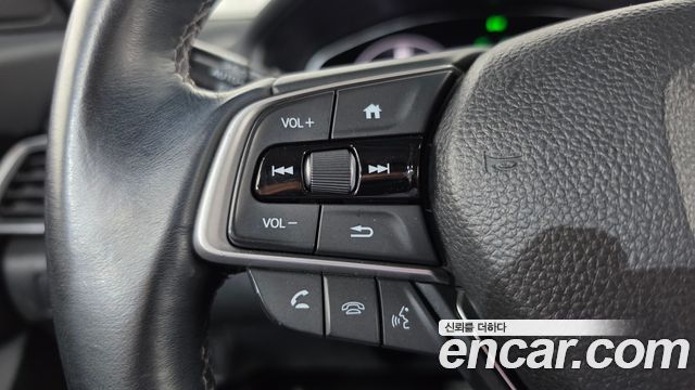 Honda Accord (X) 2.0 Turbo Sport 2018 — фото 31