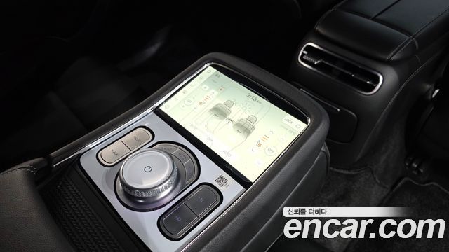 Genesis G90 (RS4) Gasoline 3.5 Turbo AWD 2023 — фото 18
