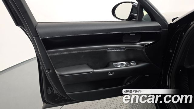 Genesis G90 (RS4) Gasoline 3.5 Turbo AWD 2023 — фото 24