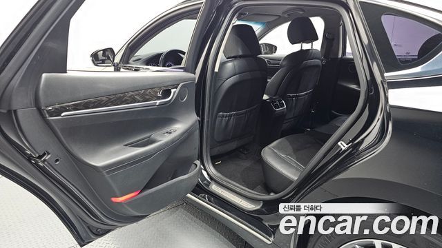 Hyundai Grandeur (IG) 3.0 LPi Modern (Rental Car) 2017 — фото 12
