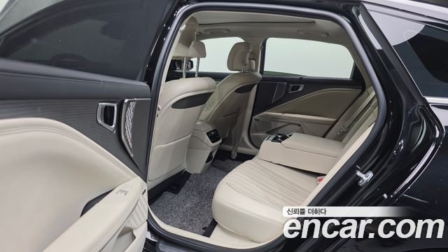 Kia K8 2.5 Gasoline 2WD Signature 2025 — фото 15