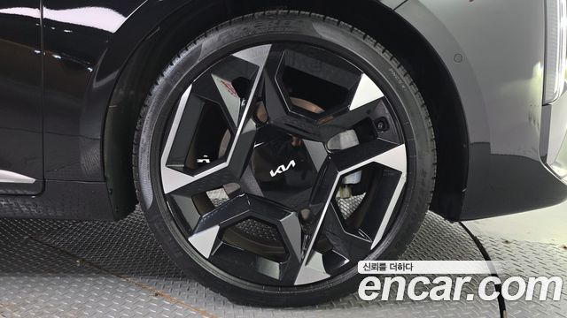 Kia K8 2.5 Gasoline 2WD Signature 2025 — фото 21