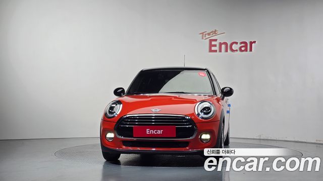 MINI Cooper 5Door Standard 3rd 2019 — фото 3