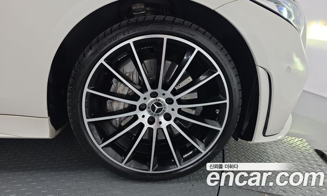 Mercedes-Benz CLS-Class (C257) CLS450 4MATIC AMG Line 2019 — фото 27