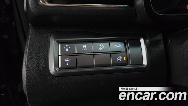 KG Mobility (SsangYong) Very New Tivoli Gasoline 1.5 2WD V3 2021 — фото 28