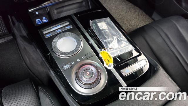 Genesis G80 (RG3) Gasoline 2.5 Turbo AWD 2022 — фото 9