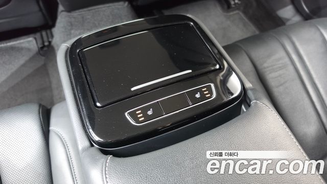 Genesis G80 (RG3) Gasoline 2.5 Turbo AWD 2022 — фото 17