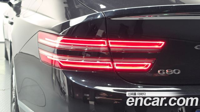 Genesis G80 (RG3) Gasoline 2.5 Turbo AWD 2022 — фото 23