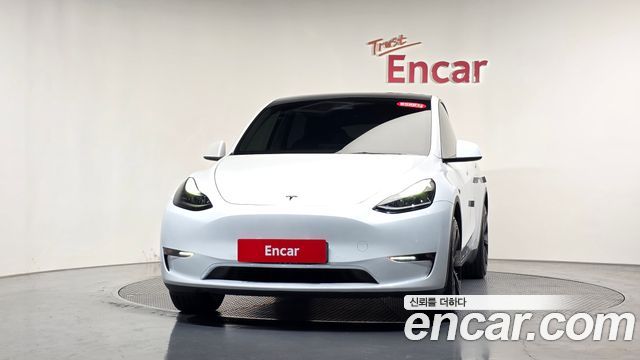 Tesla Model Y Long Range AWD 2022 — фото 3
