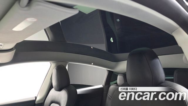 Tesla Model Y Long Range AWD 2022 — фото 20