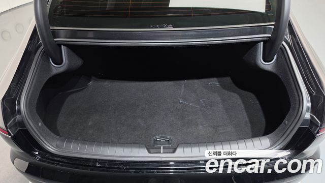 Hyundai Grandeur Hybrid (GN7) Exclusive 2023 — фото 19