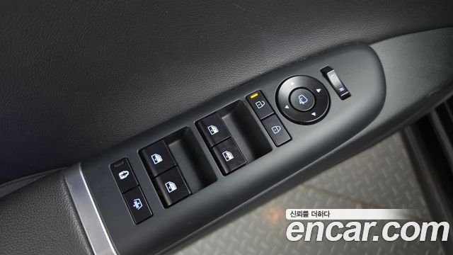 Hyundai Grandeur Hybrid (GN7) Exclusive 2023 — фото 20