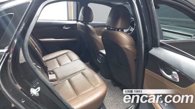 Kia K3 Noblesse 2019 — фото 12