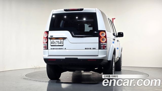 Land Rover Discovery 4 3.0 SDV6 SE 2012 — фото 4