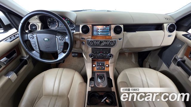 Land Rover Discovery 4 3.0 SDV6 SE 2012 — фото 7