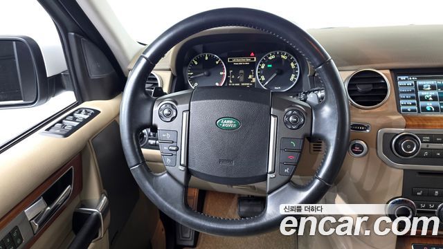 Land Rover Discovery 4 3.0 SDV6 SE 2012 — фото 17