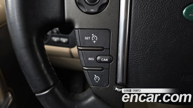 Land Rover Discovery 4 3.0 SDV6 SE 2012 — фото 20