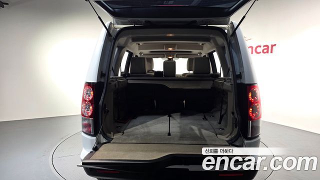 Land Rover Discovery 4 3.0 SDV6 SE 2012 — фото 22