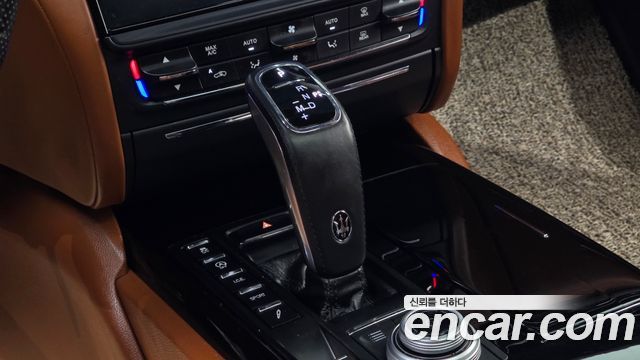 Maserati Quattroporte S Q4 3.0 V6 2019 — фото 9