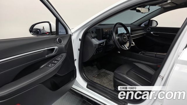 Hyundai Sonata The Edge (DN8) 2.0 Exclusive 2025 — фото 10