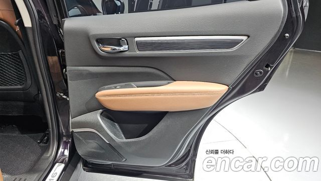 Renault Korea QM6 2.0 LPe RE Signature 2WD 2023 — фото 25