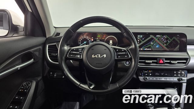 Kia Seltos Gasoline 2.0 2WD Prestige 2023 — фото 17