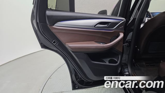 BMW X3 (G01) xDrive 20i M sports Online Exclusive Edition 2021 — фото 25