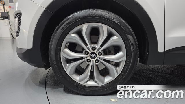 Hyundai Santa Fe (DM) Diesel(e-VGT) 2.0 2WD Exclusive 2015 — фото 5