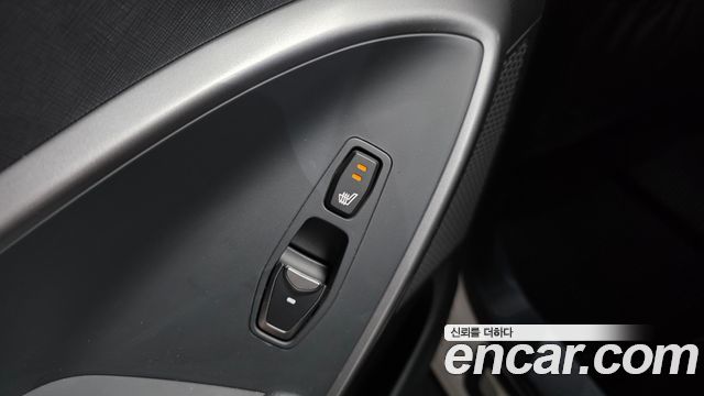 Hyundai Santa Fe (DM) Diesel(e-VGT) 2.0 2WD Exclusive 2015 — фото 17
