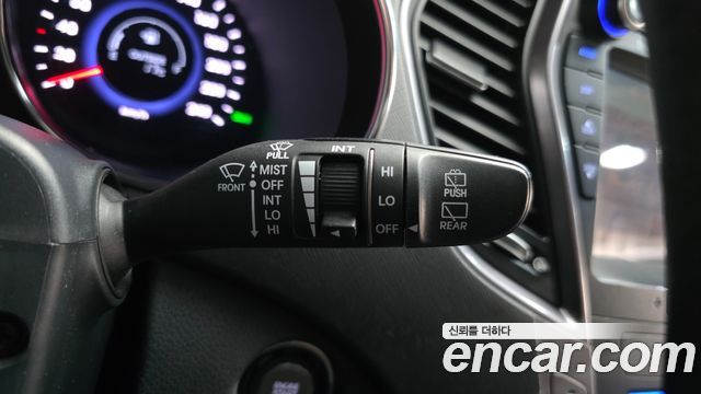 Hyundai Santa Fe (DM) Diesel(e-VGT) 2.0 2WD Exclusive 2015 — фото 27