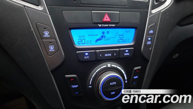 Hyundai Santa Fe (DM) Diesel(e-VGT) 2.0 2WD Exclusive 2015 — фото 31