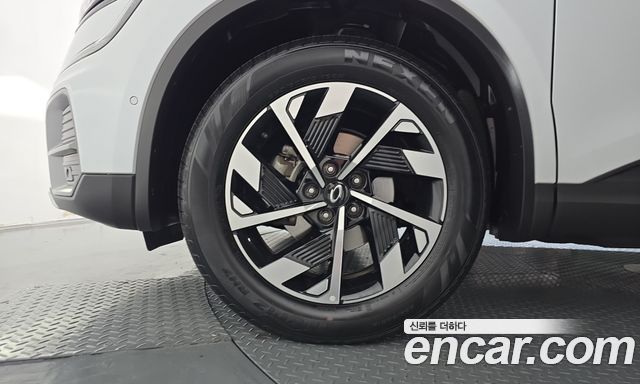Renault Korea QM6 2.0 LPe LE 2WD 2024 — фото 5
