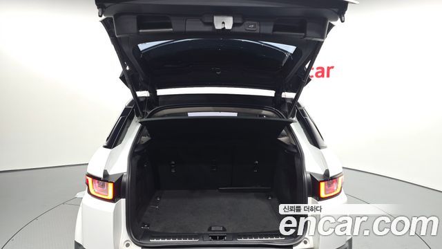 Land Rover Range Rover Evoque 2.0 TD4 HSE 2017 — фото 19