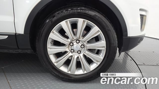 Land Rover Range Rover Evoque 2.0 TD4 HSE 2017 — фото 21