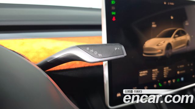 Tesla Model 3 Long Range AWD 2022 — фото 9