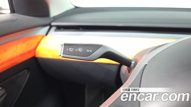 Tesla Model 3 Long Range AWD 2022 — фото 24