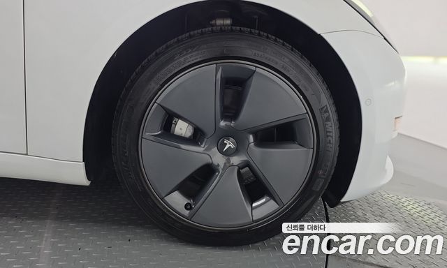 Tesla Model 3 Long Range AWD 2022 — фото 27