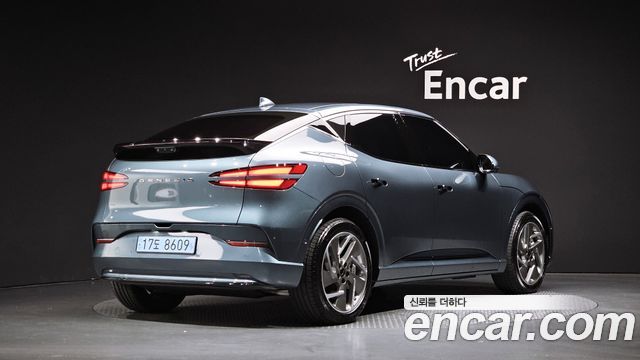 Genesis GV60 Standard AWD 2027 — фото 2