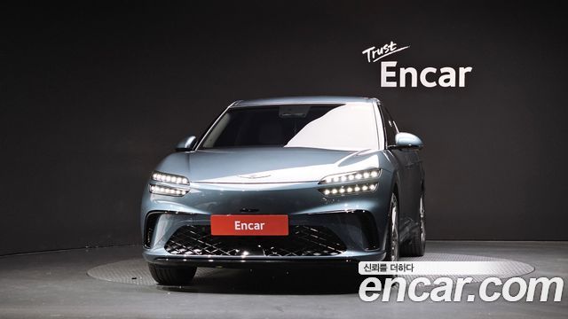 Genesis GV60 Standard AWD 2027 — фото 3