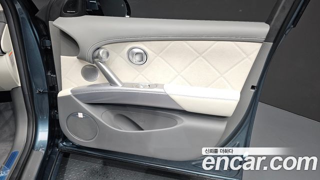 Genesis GV60 Standard AWD 2027 — фото 24