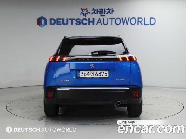 Peugeot 2008 (II) 1.5 BlueHDi GT Line 2021 — фото 4