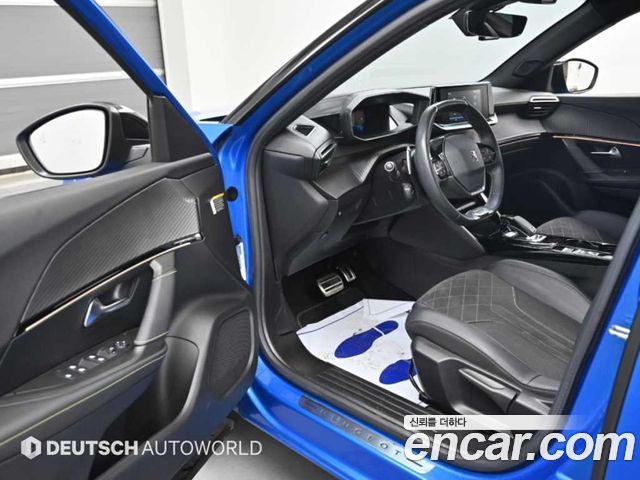 Peugeot 2008 (II) 1.5 BlueHDi GT Line 2021 — фото 15