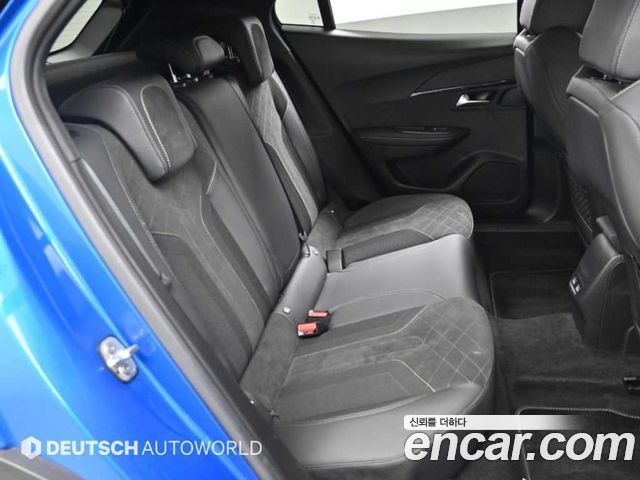 Peugeot 2008 (II) 1.5 BlueHDi GT Line 2021 — фото 16