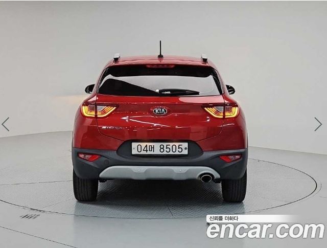 Kia Stonic 1.4 Prestige 2018 — фото 3