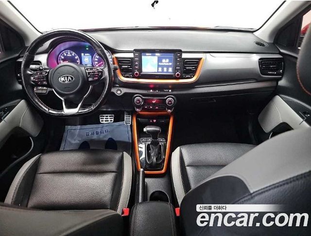 Kia Stonic 1.4 Prestige 2018 — фото 7