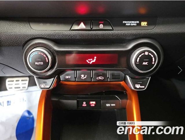 Kia Stonic 1.4 Prestige 2018 — фото 10