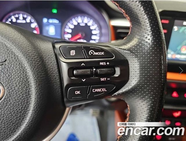 Kia Stonic 1.4 Prestige 2018 — фото 21