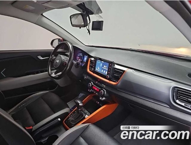 Kia Stonic 1.4 Prestige 2018 — фото 23
