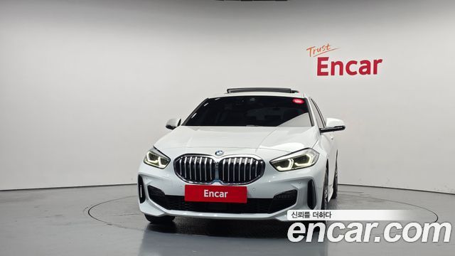 BMW 1 Series (F40) 118d M Sport 2021 — фото 3